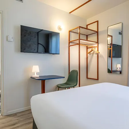 Ibis Styles Eiffel Cambronne Hotel Parigi