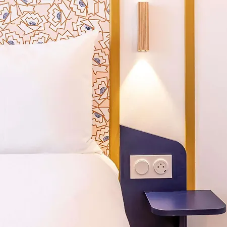 Ibis Styles Eiffel Cambronne Hotel