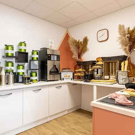Ibis Styles Eiffel Cambronne 3* Paris