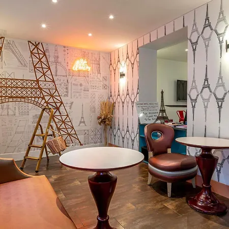 Hotel Ibis Styles Eiffel Cambronne 3*