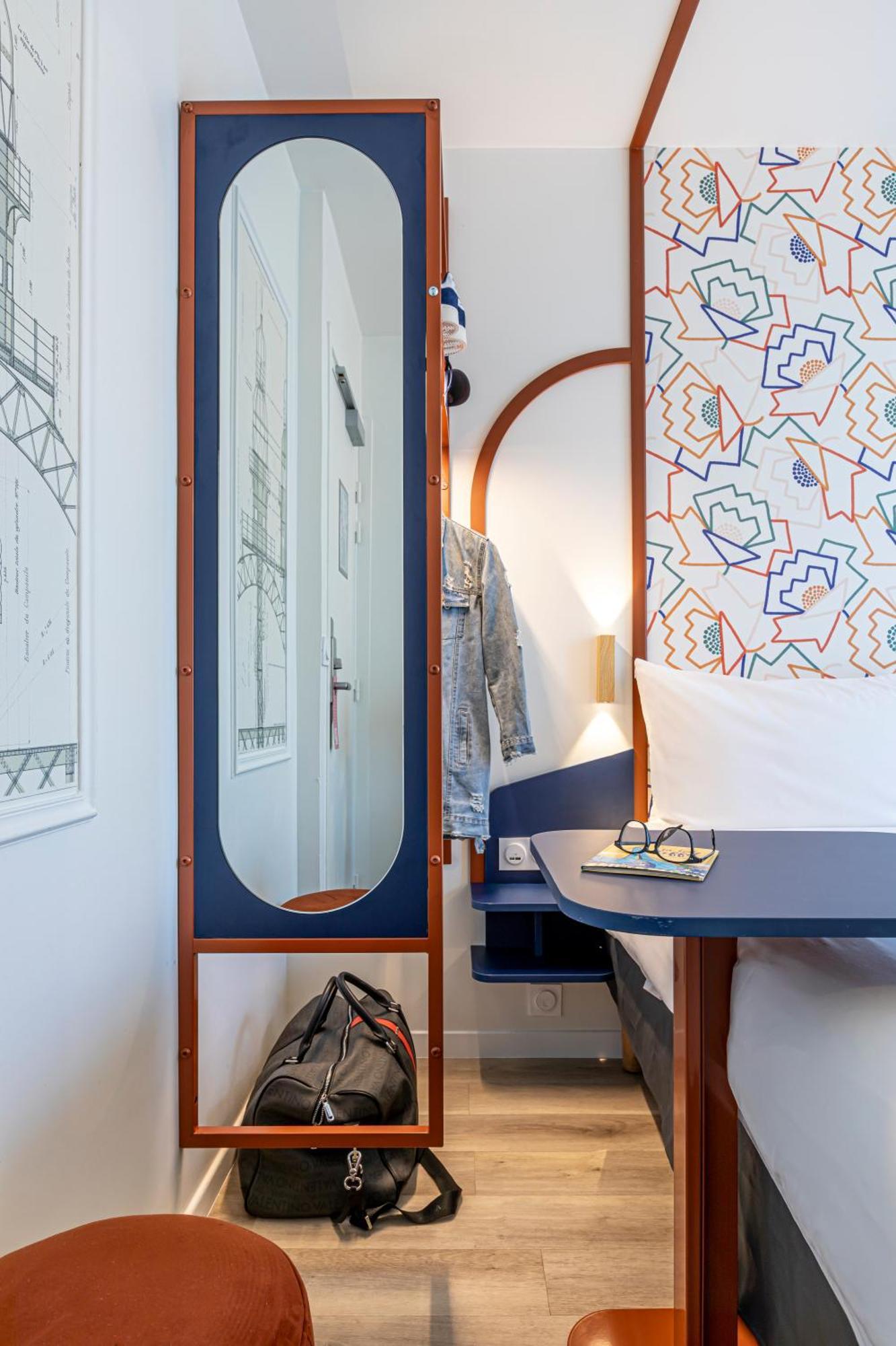 Ibis Styles Eiffel Cambronne Hotel Paris