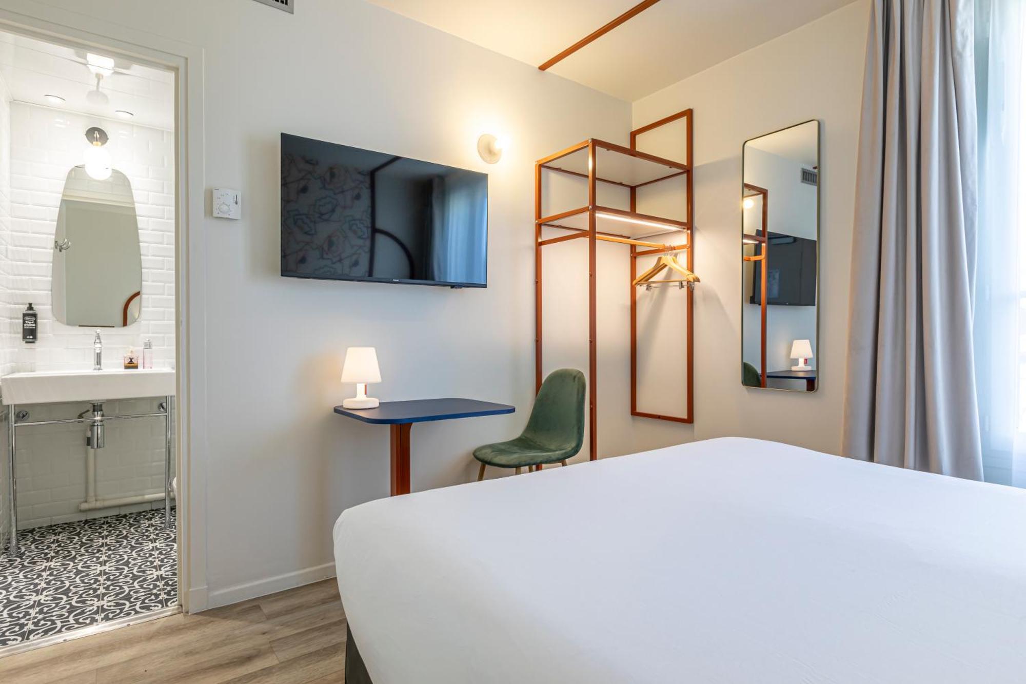 Ibis Styles Eiffel Cambronne Hotel Paris