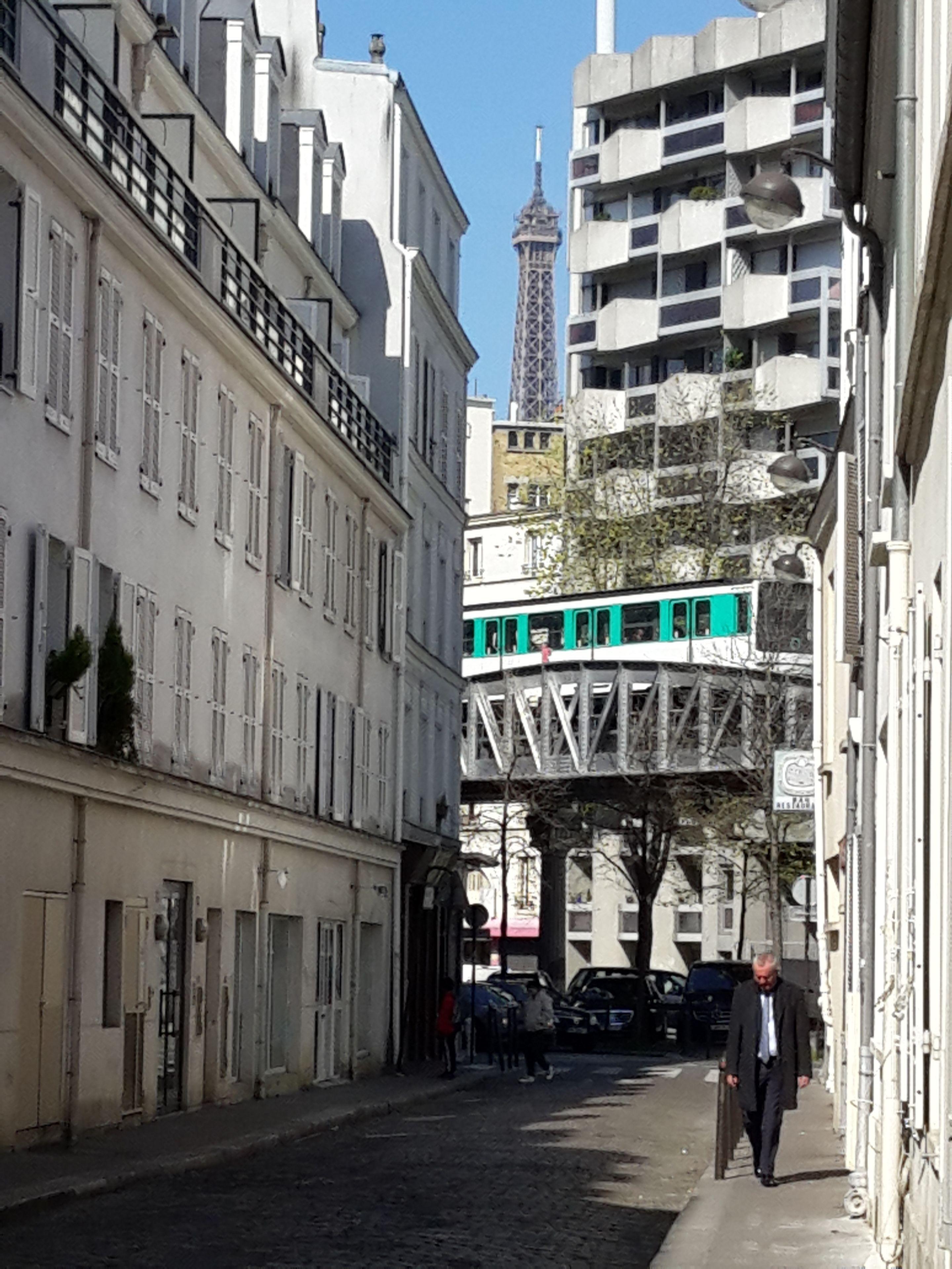 Ibis Styles Eiffel Cambronne 3*