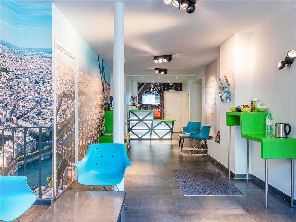 Ibis Styles Eiffel Cambronne Hotel 3*