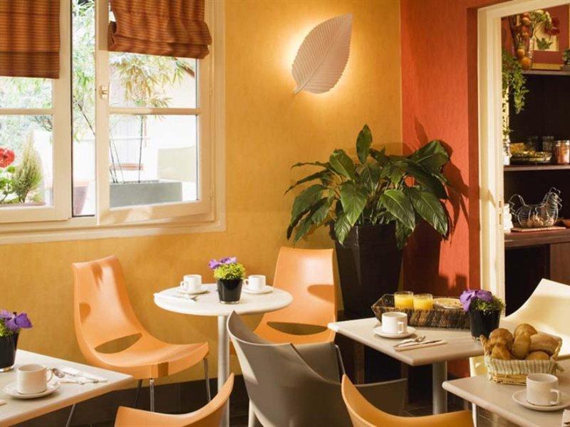 Ibis Styles Eiffel Cambronne Paris