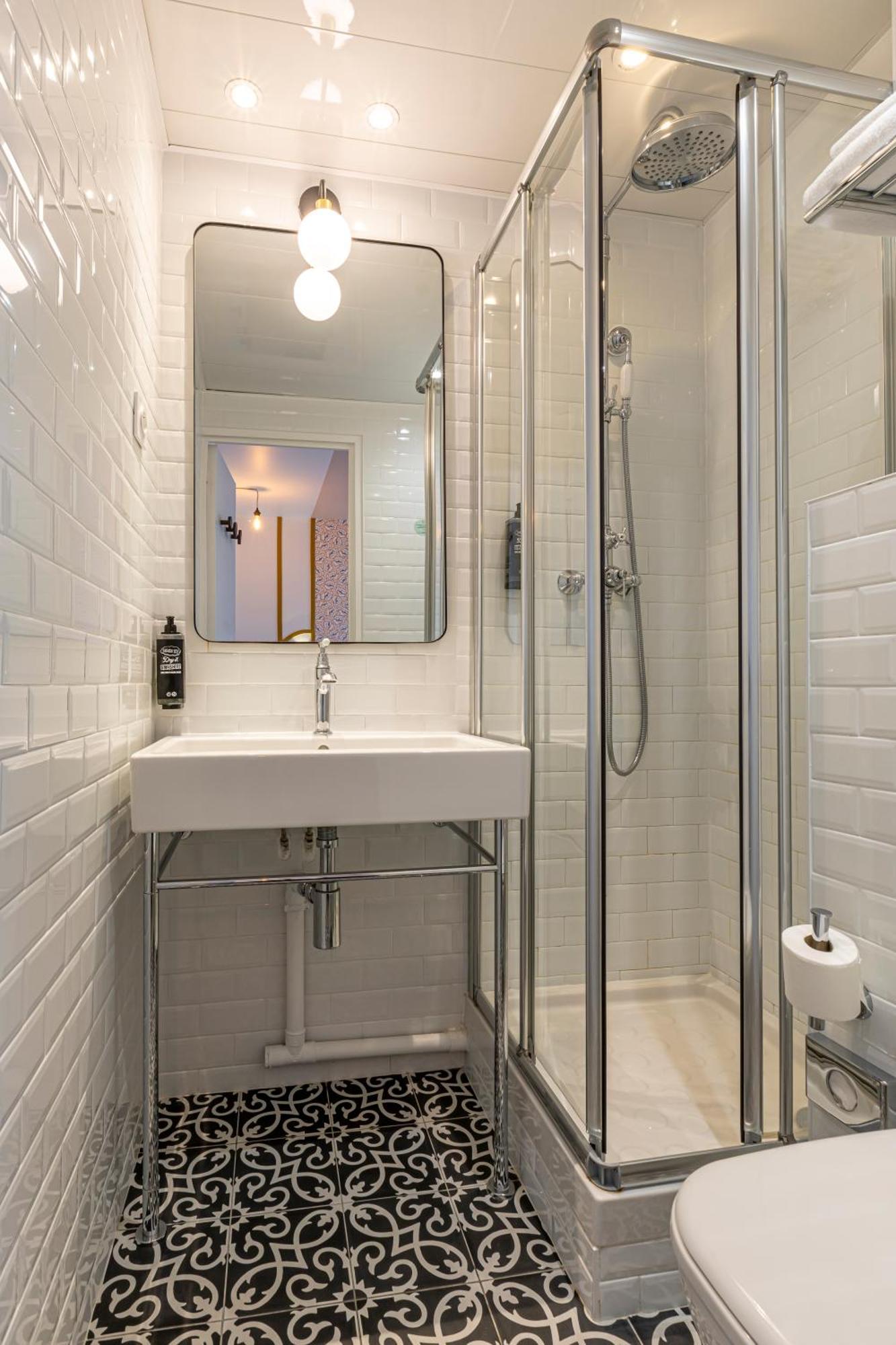 Hotel Ibis Styles Eiffel Cambronne Parigi