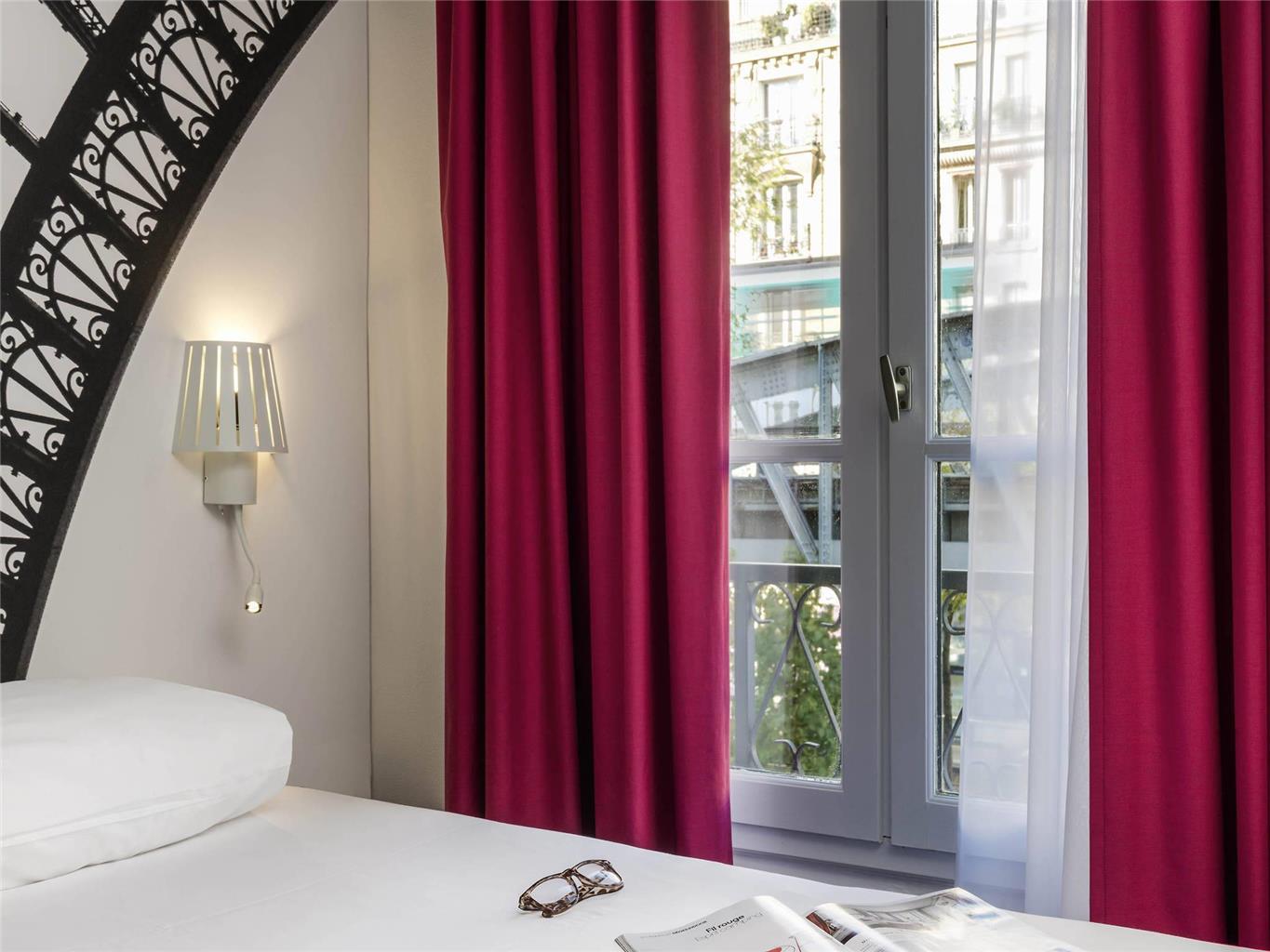 Ibis Styles Eiffel Cambronne Hotel Parigi